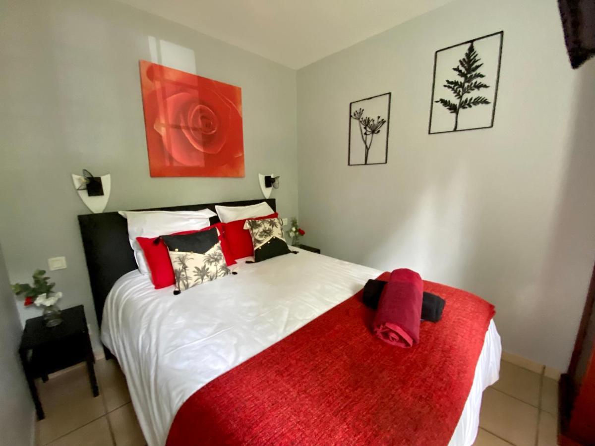 Appartement En Residence Pierre Et Vacance Au Golf 比斯卡罗斯 外观 照片