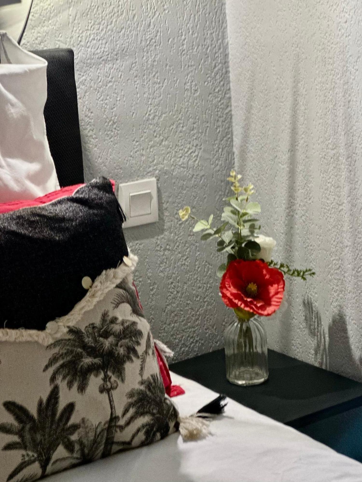 Appartement En Residence Pierre Et Vacance Au Golf 比斯卡罗斯 外观 照片